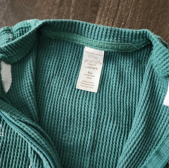 Carter's one piece - Picture 3 of 3